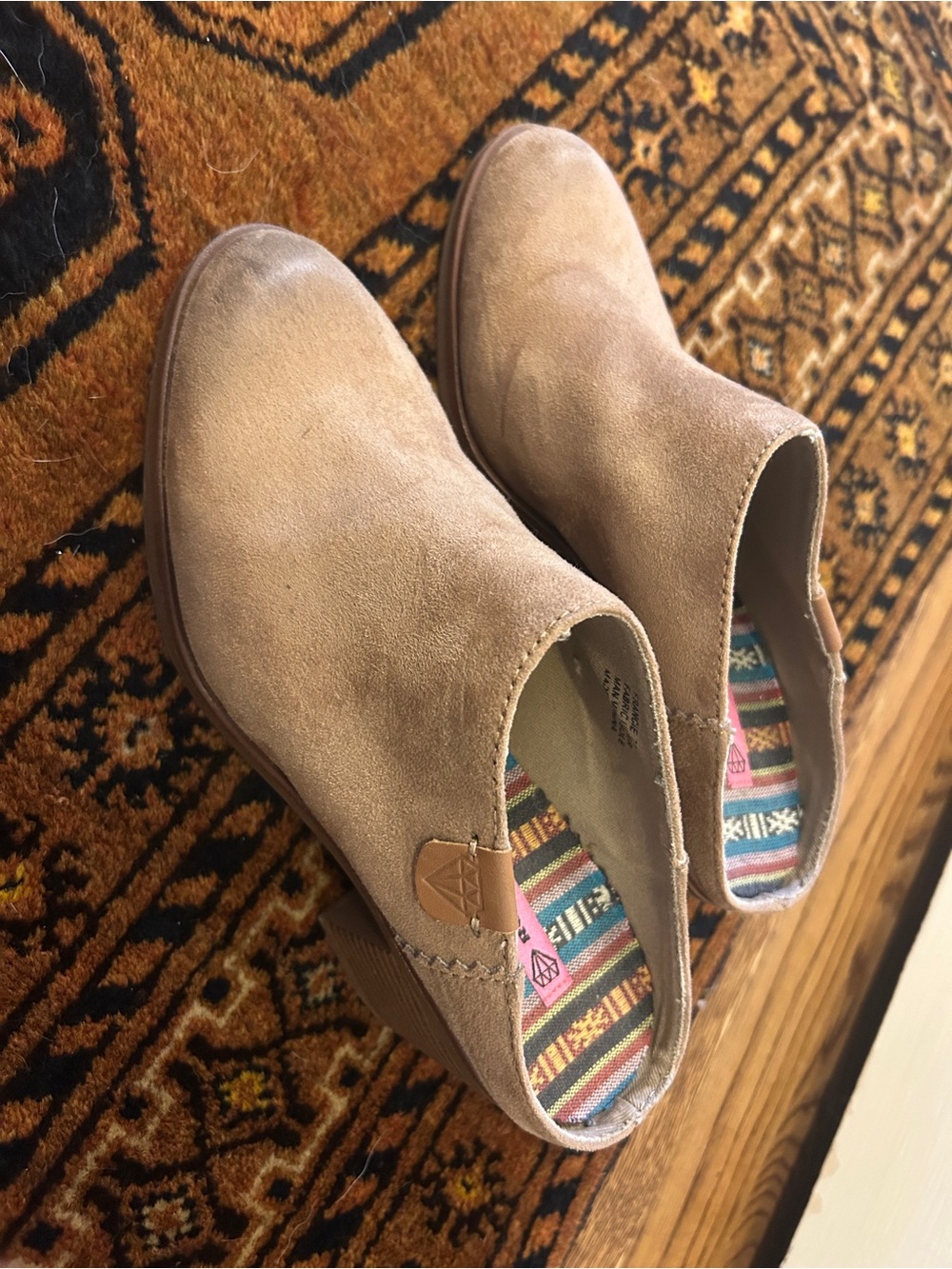 Roxy Women's Tan Suede Slip-On Mules